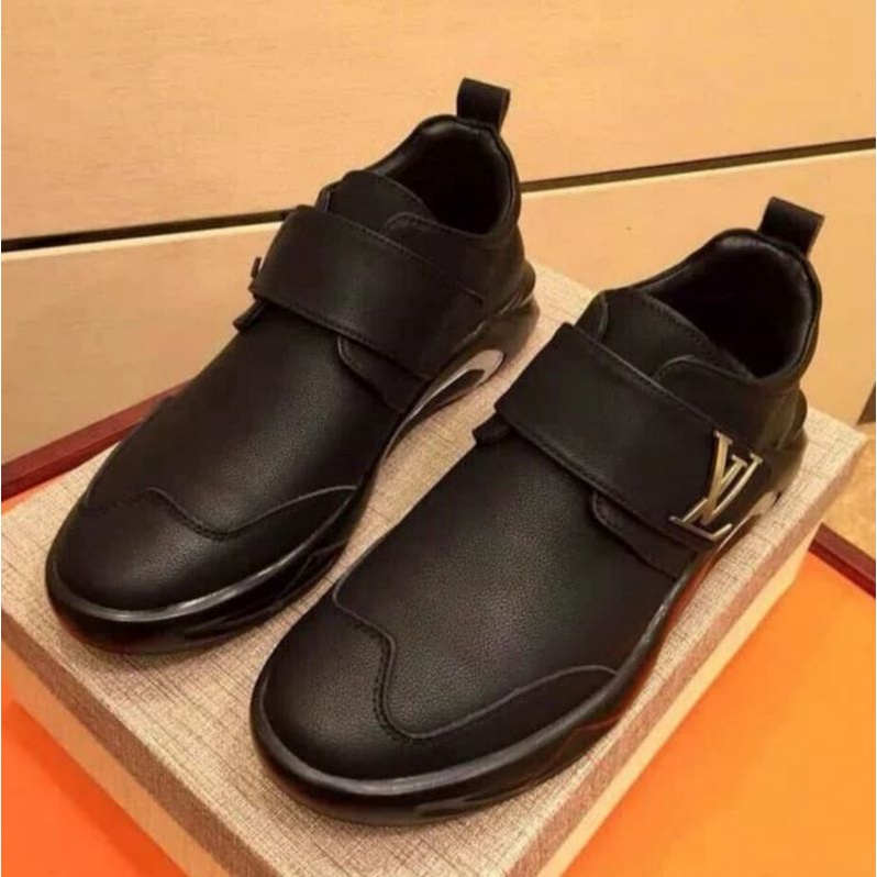 Sepatu lv sneaker mirror quality hitam kulit asli lou is vuitton pria