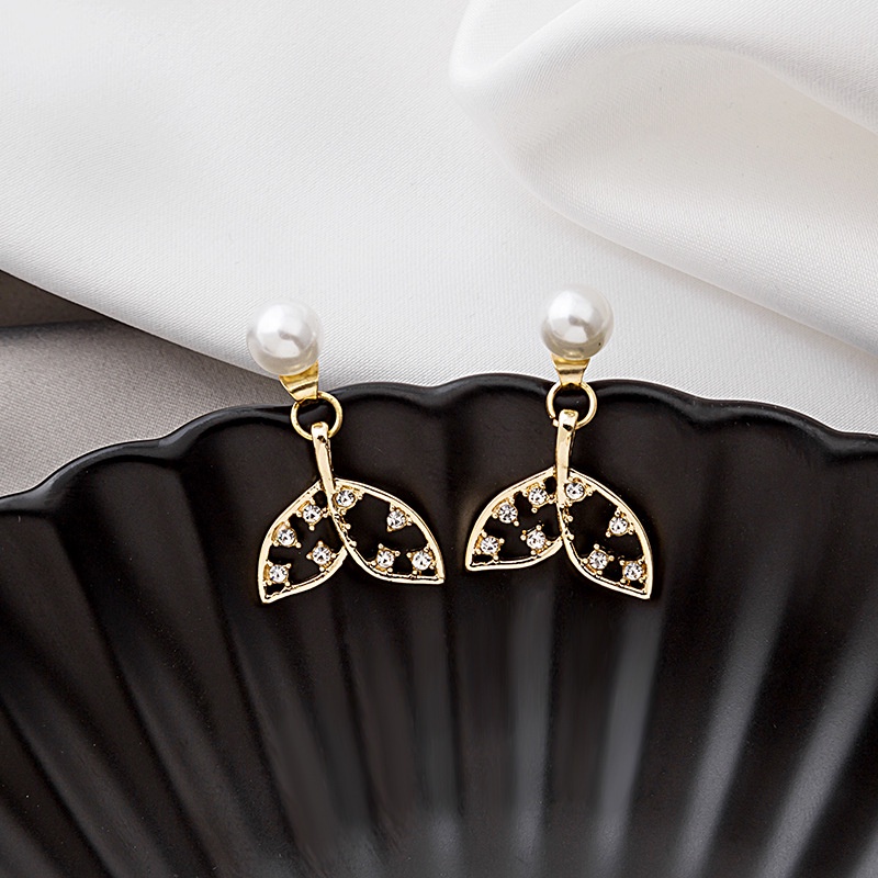 Anting Tusuk Gantung Bahan Sterling silver 925 Desain Ekor Ikan + Mutiara + Berlian Gaya Korea Untuk Wanita