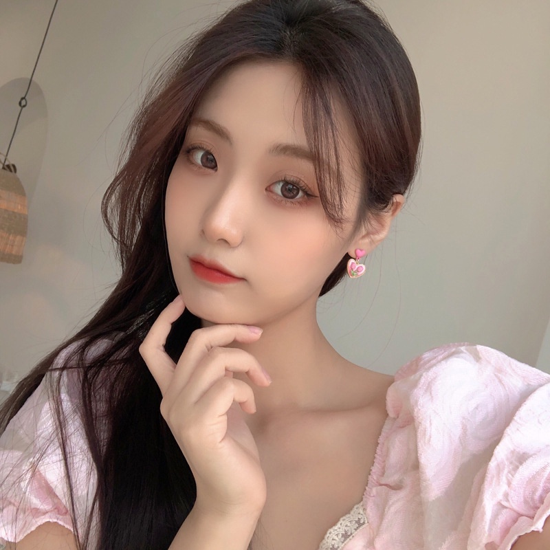 Anting Bentuk Hati Warna Pink Gaya Korea