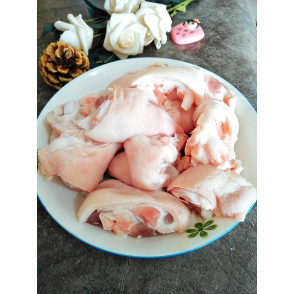 kaki babi potong cukiok pork feet 1kg