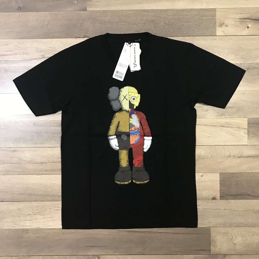 KAOS UNIQLO x KAWS (SUMMER UT GRAPHIC BLACK) - 100% COTTON - TERLARIS-ANATOMY HITAM