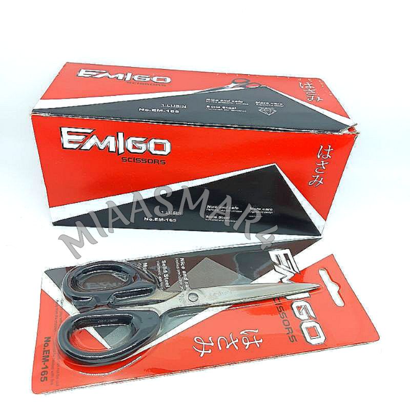 

GUNTING EMIGO HITAM SEDANG(Tanggung) 165 (6 inch, 16 cm)