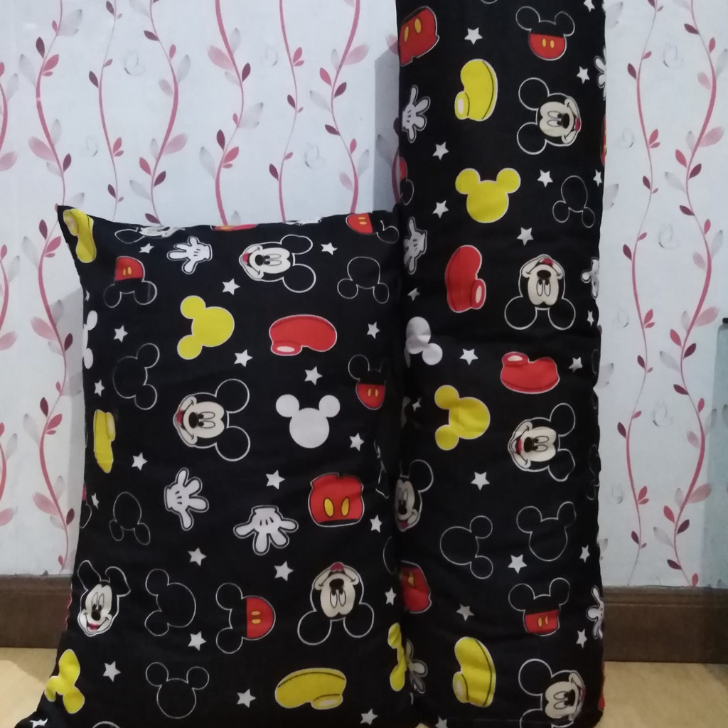 Sarung Bantal Dan Guling 1 Set Motif Dan Karakter