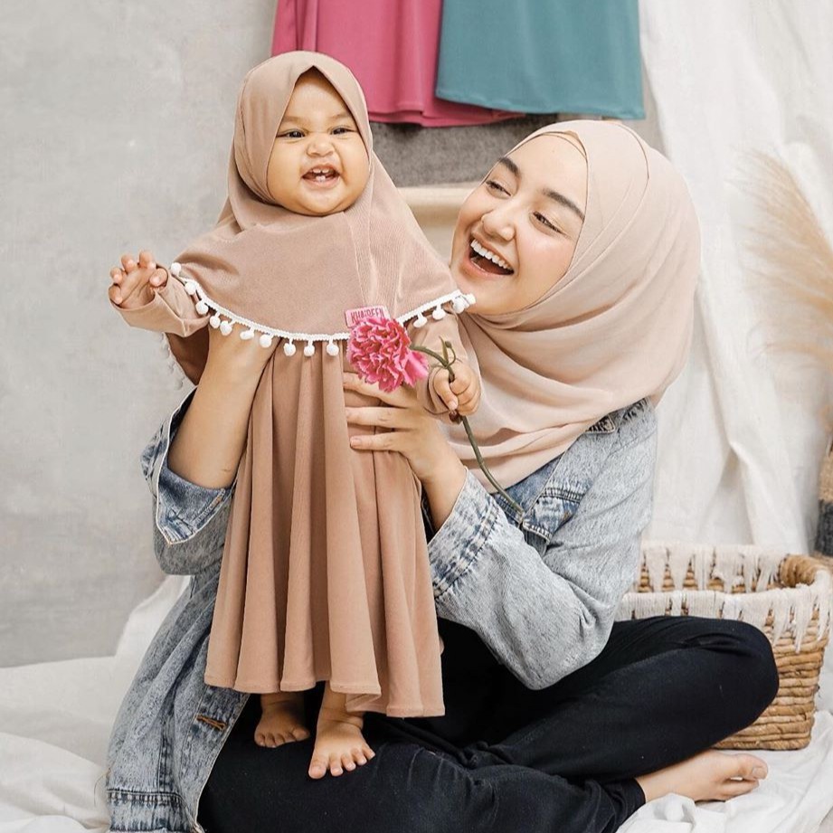 Gamis Bayi Cantik / Gamsi Bayi Perempuan Pompom 1-5 Tahun Khaireen / Gamis Anak