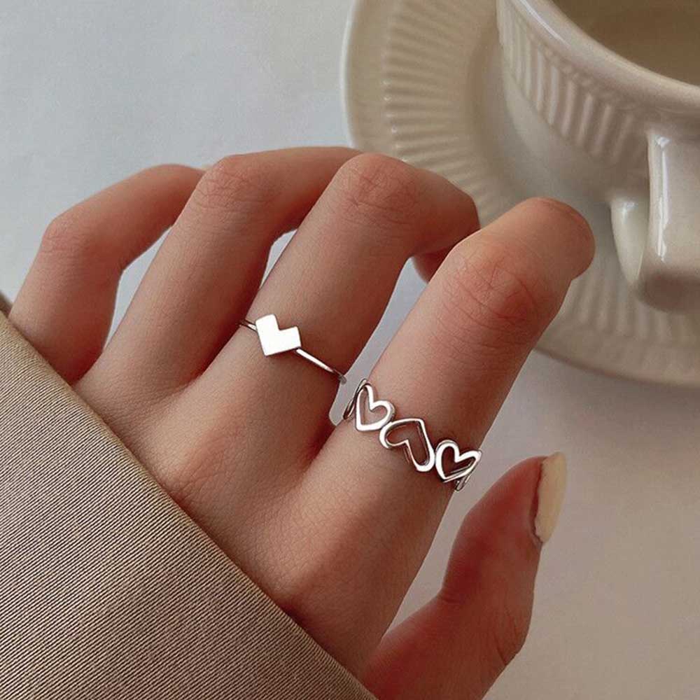 2pcs / Set Cincin Bentuk Hati Geometris Model Terbuka Bahan Logam Lapis Perak Untuk Wanita