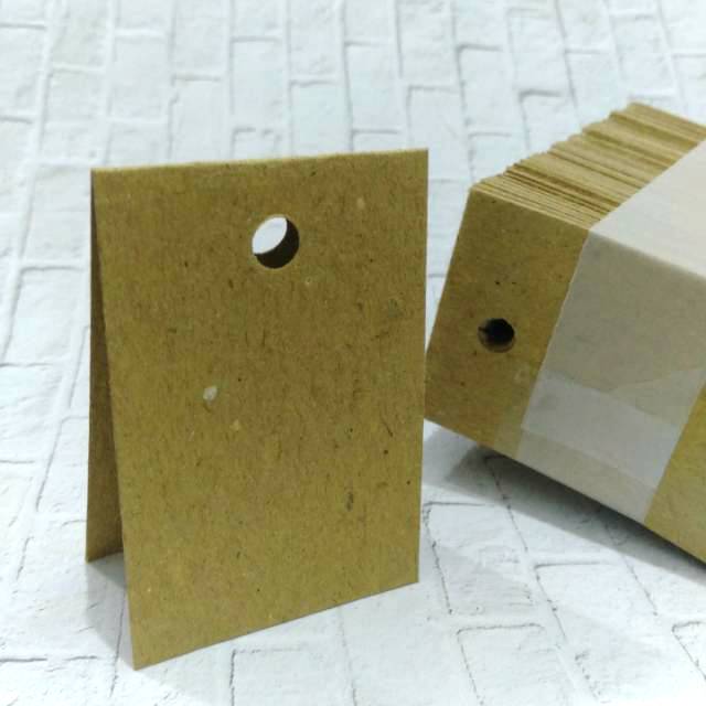 

100pcs Hang Tag Kraft Lipat Vertikal Polos 4x6cm