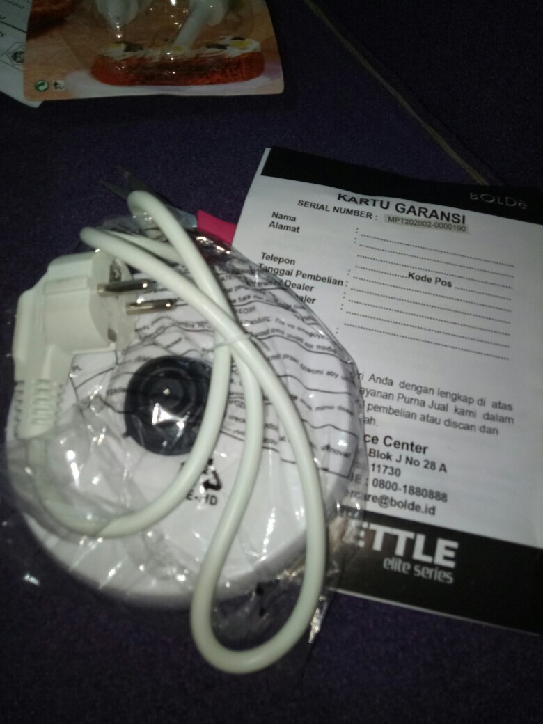 Bolde Super Kettle Elite / Teko Listrik 900 Watt [1 Liter]