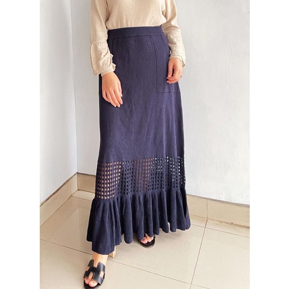 Ameli* flowy knit maxi skirt