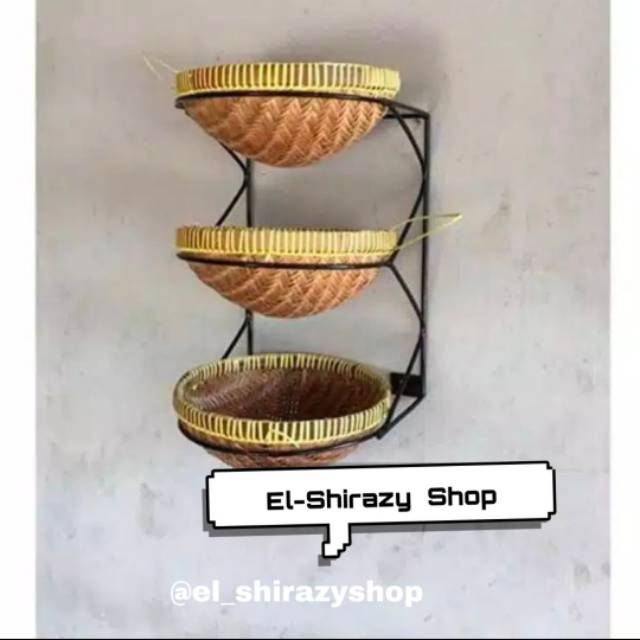 Rak bawang anyaman bambu tempel