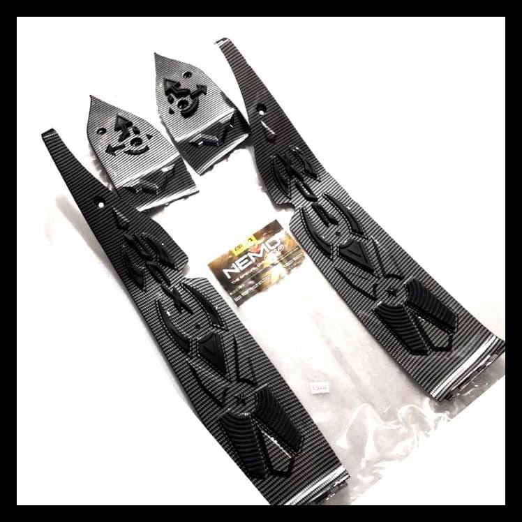 HOT DEAL PLAT BORDES PCX 150 LOKAL CARBON PANEL PIJAKAN ALAS KAKI PCX 150 LOKAL