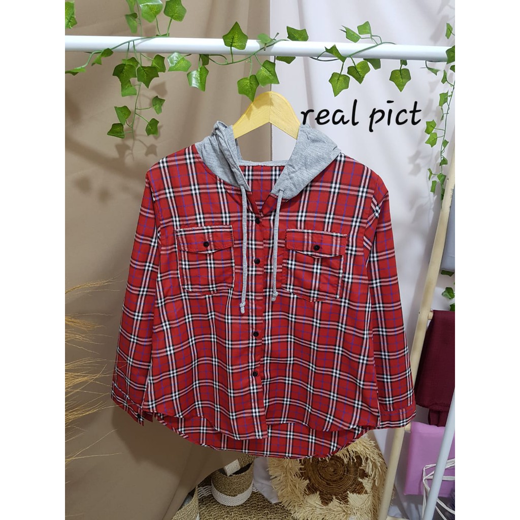 KEMEJA KOTAK BB ATASAN WANITA DENGAN HODIE/KEMEJA BASIC/KAMEJA WANITA-MERAH