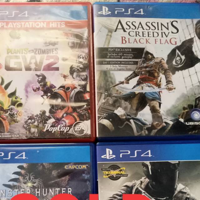 Kaset ps4 pvz dan AC creediv Black flag