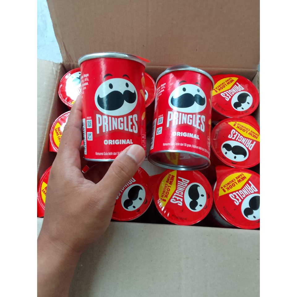 

Pringles Original 42GR 1 karton isi 12pcs Keripik Kripik Kentang Potato