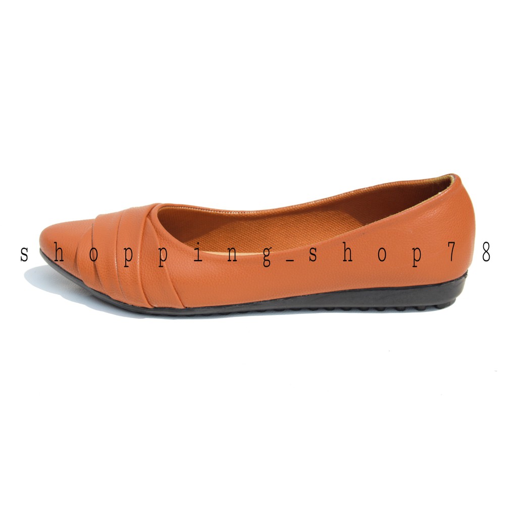 Sepatu Wanita Flat Shoes Lancip Gratica Lucia AW B42