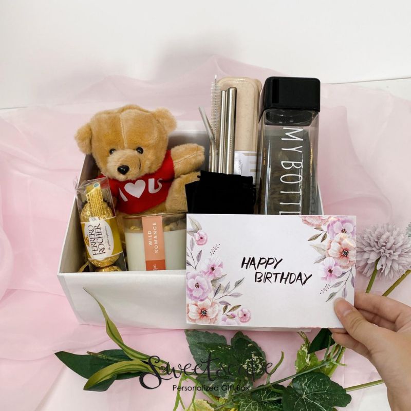 

Gift Box Package 295-Paket Hampers 295 - Cute Birthday Giftbox