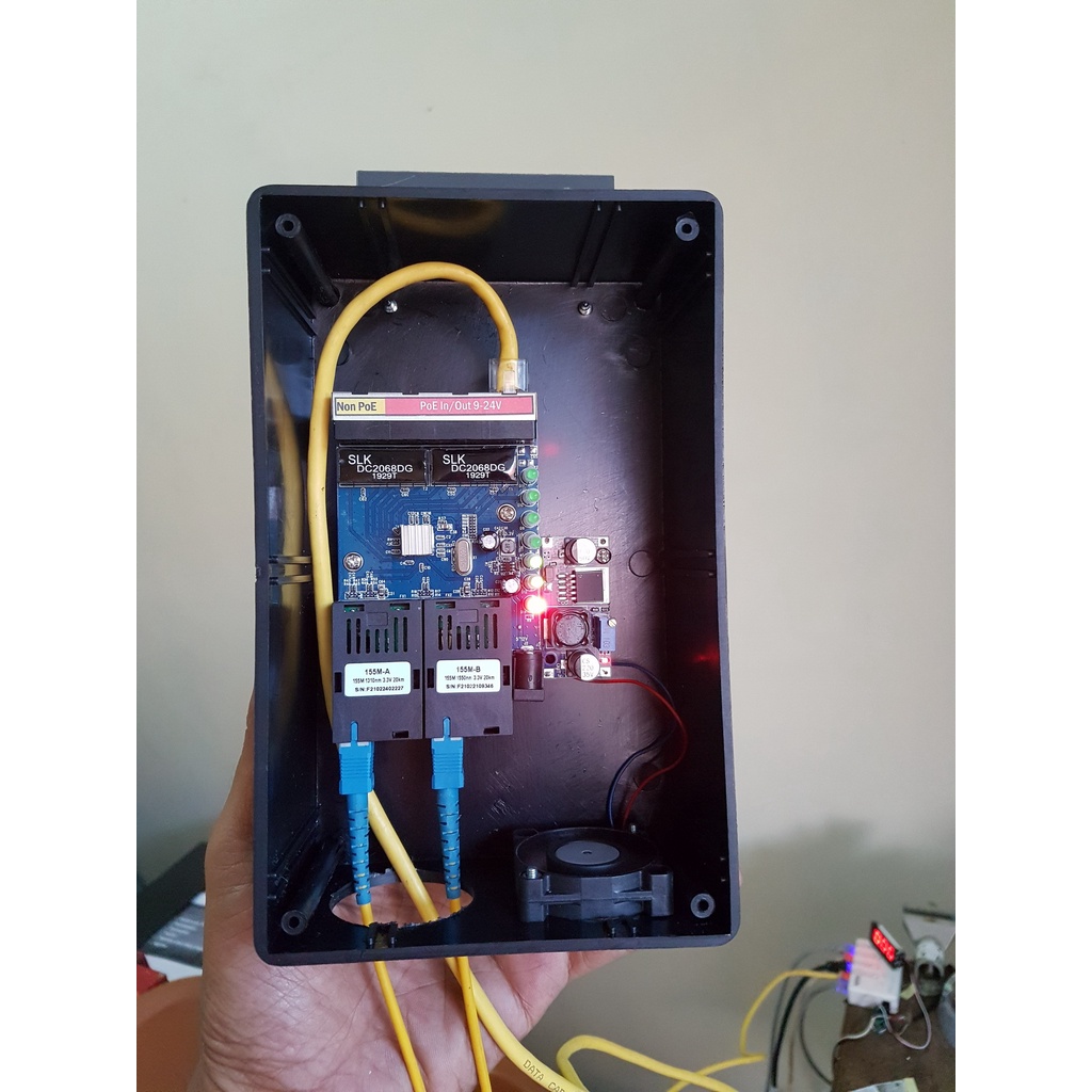 ODP [ Media Converter Fiber Optic ] 2FO 4LAN support PoE 12-24V