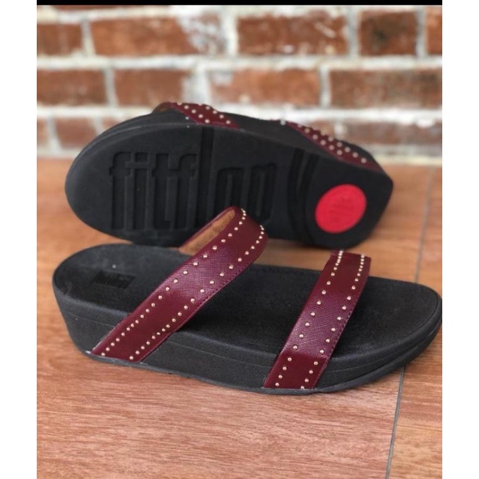 fitflop shiny leather slide