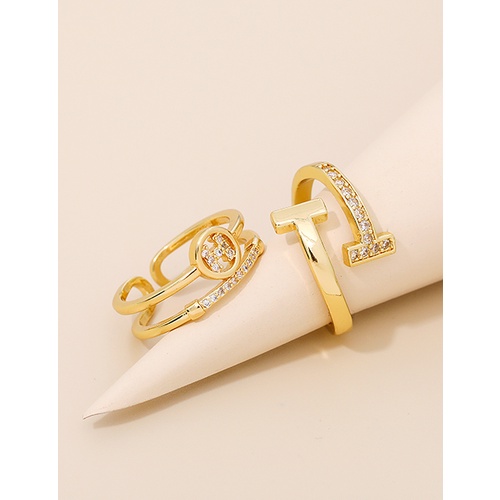 LRC Cincin Fashion Golden Alloy Diamond Key Earrings V34146