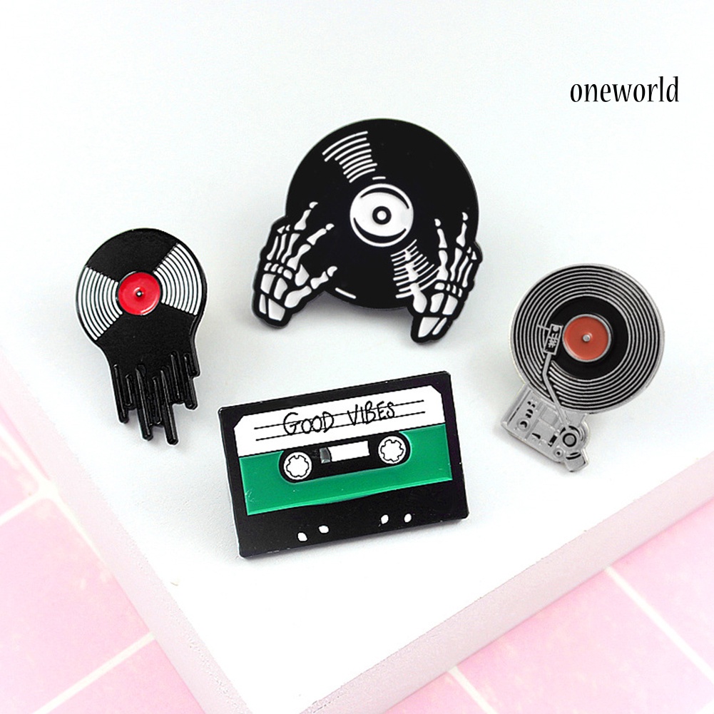 OW@ Retro Phonograph Recording Cassette Tape Vinyl Record Brooch Pin Jacket Badge