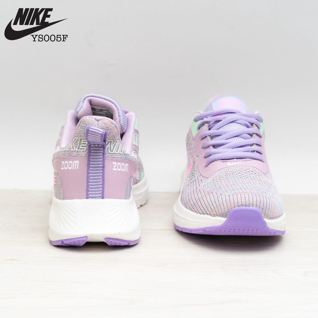 SEPATU CEWEK NIKE ZOOM  YS005F