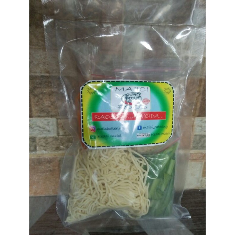 

Mie ayam instan/mie ayam frozen/mie ayam mentah