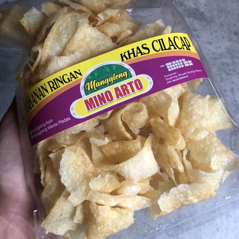 

Piscoklegit_ Manggleng Original Gurih Dan Renyah Makanan Ringan Oleh Oleh Khas Cilacap