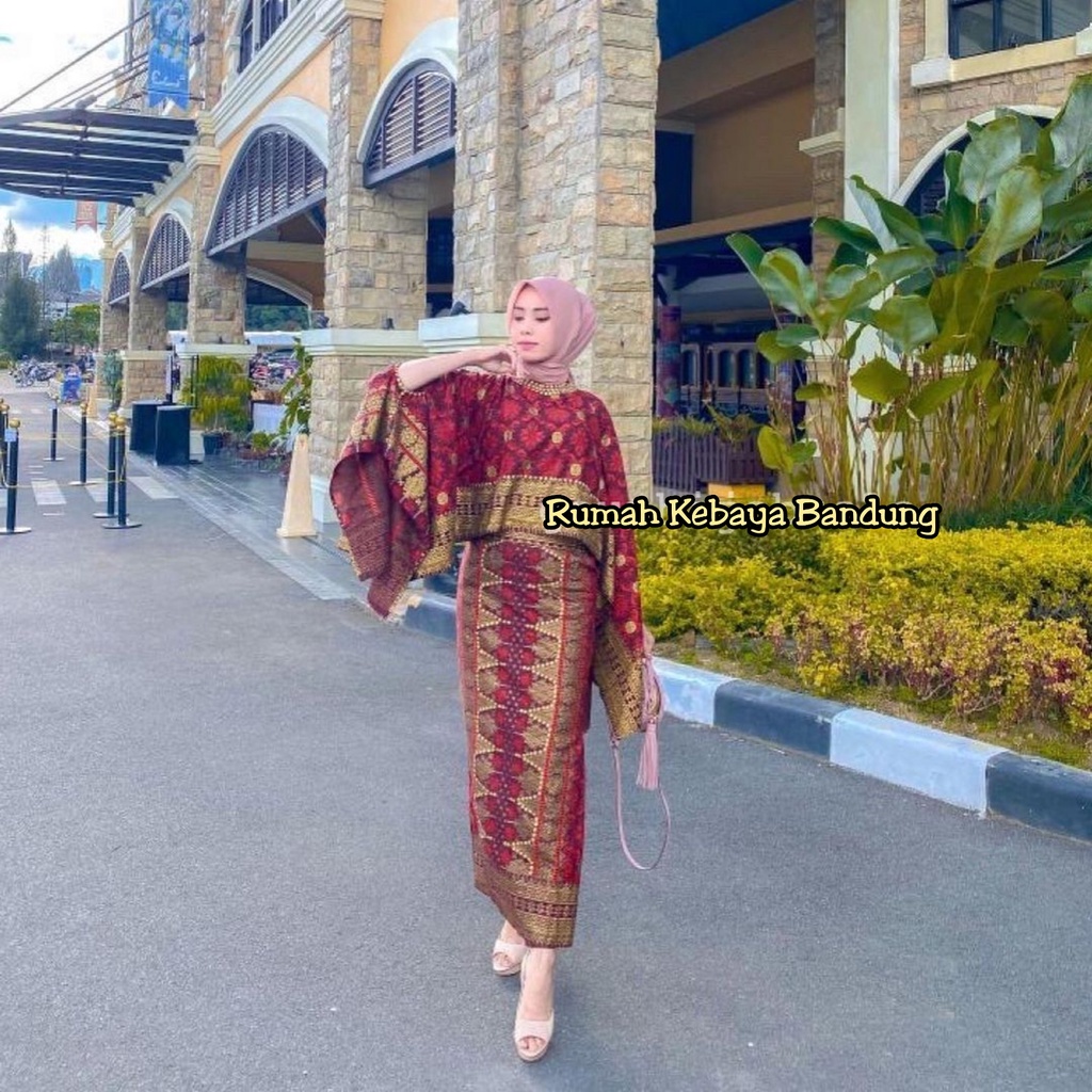 SETELAN BATWING BATIK MOTIF SONGKET PALEMBANG BATIK JUPRI ( ADA COUPLE DAN ANAK FOTO TERPISAH) RUMAH KEBAYA BANDUNG RUMAH SONGKET BANDUNG