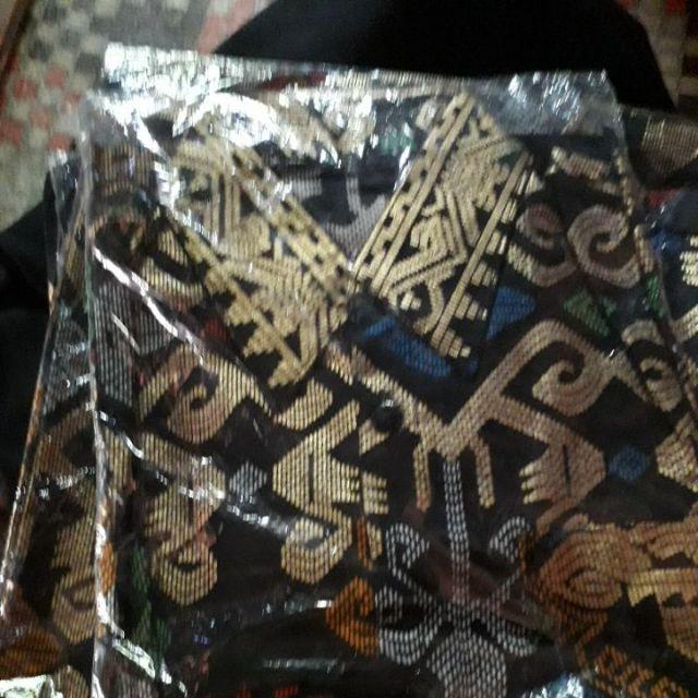 Baju Couple Batik Sarimbit Keluarga Full Set Mama Papa 2 Anak Laki2 & 1 Anak Perempuano6