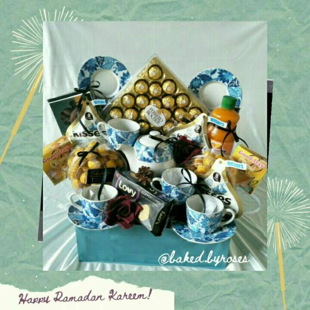 

Parcel lebaran azr.roses