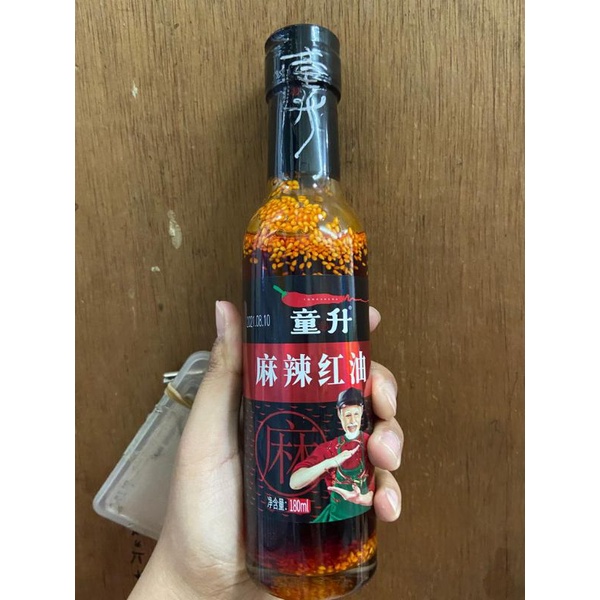 

Minyak mala hong you 麻辣红油 180ml / minyak mala / Hong you/ mala