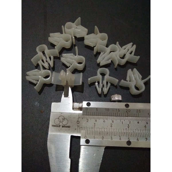 Klip kancing dorlock mobil original