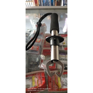 Lip Grip (Penjepit Ikan)