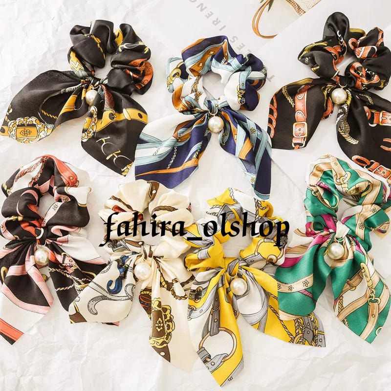 ikat rambut pita panjang