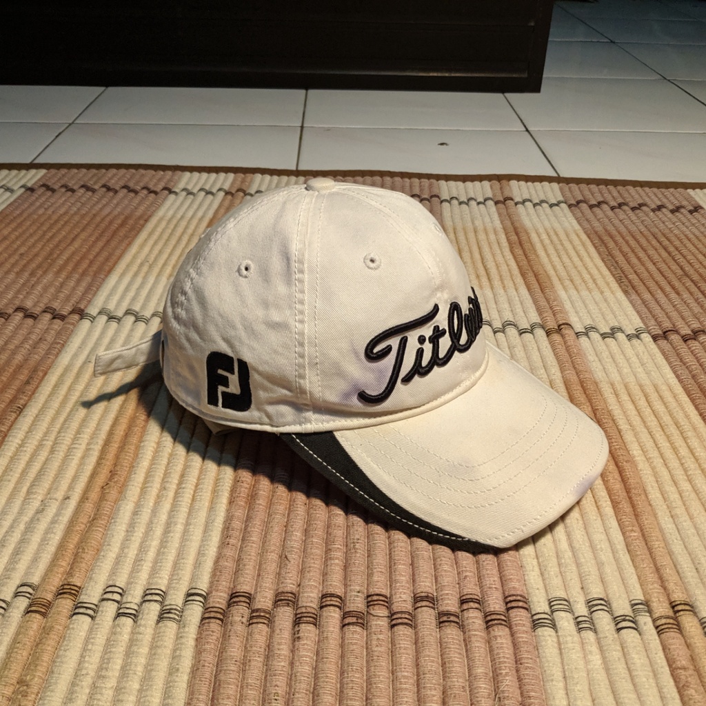 Topi Golf TITLEIST FJ Footjoy Putih Adjustable Original Second Prelove