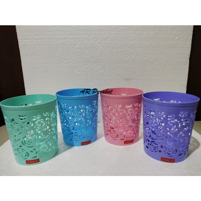 

Gaya Tempat Pensil / Tempat Alat Tulis / Tempat Serbaguna Jeslin Viola 3609 Limited