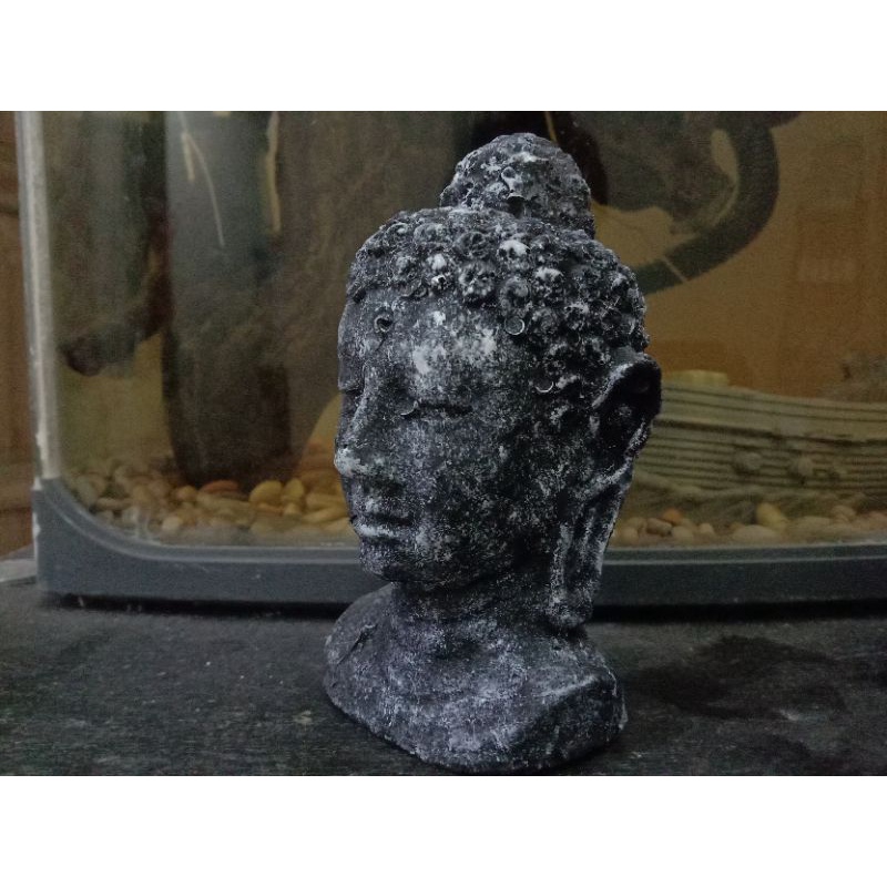 hiasan aquarium patung kepala budha