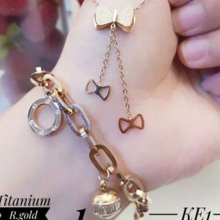 Titanium Set Kalung dan Gelang 901