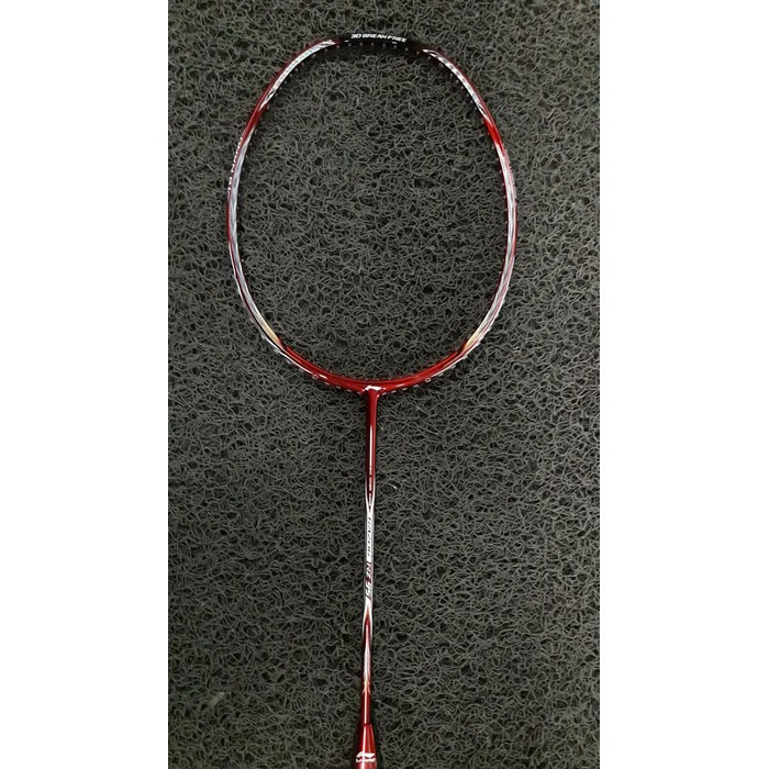 Raket badminton Lining Razor 95