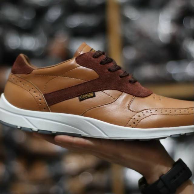 Sepatu pria Kulit cevany hero
