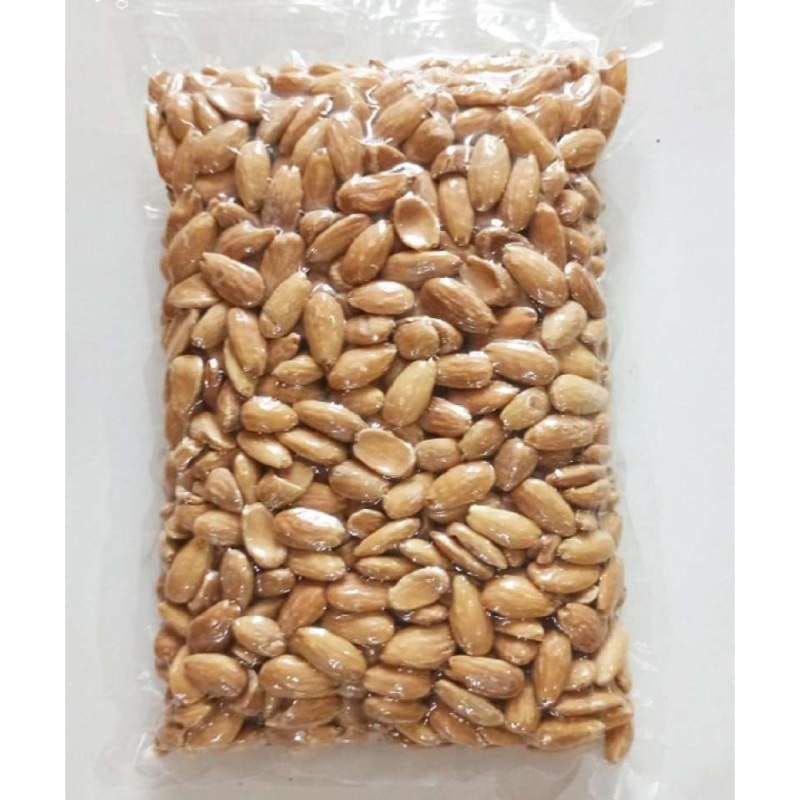 kacang almond kupas mentah 100gr