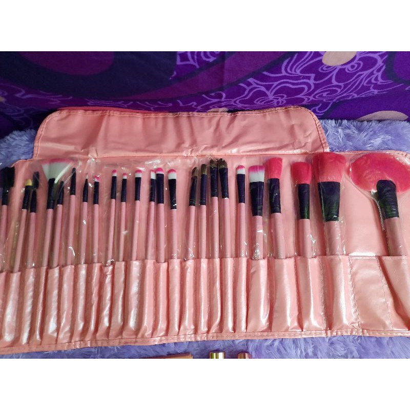 Brush Make Up for You