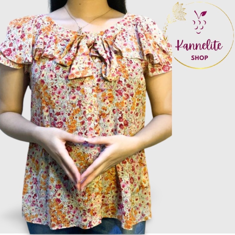 Blouse Pendek/ Sabrina/ Motif Bunga
