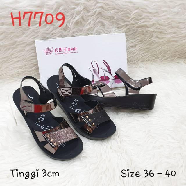 Sandal sepatu import wanita hak weges H7709