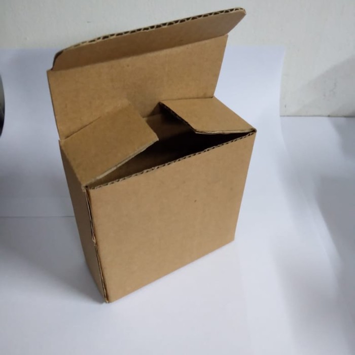 

Kardus Box mini Karton Packaging Dus Doos187 10x4x10 cm