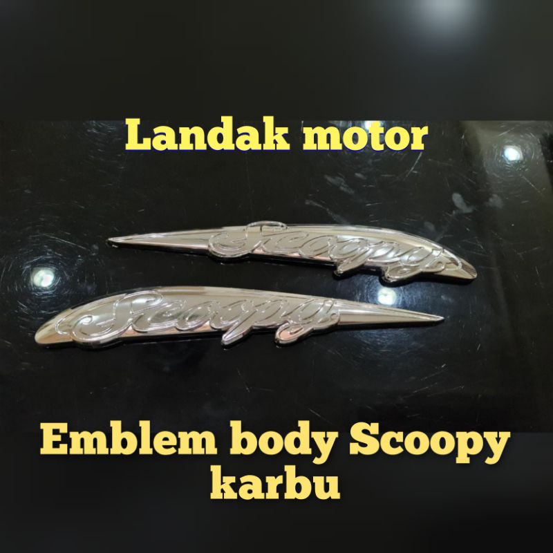 Emblem body Honda Scoopy karbu