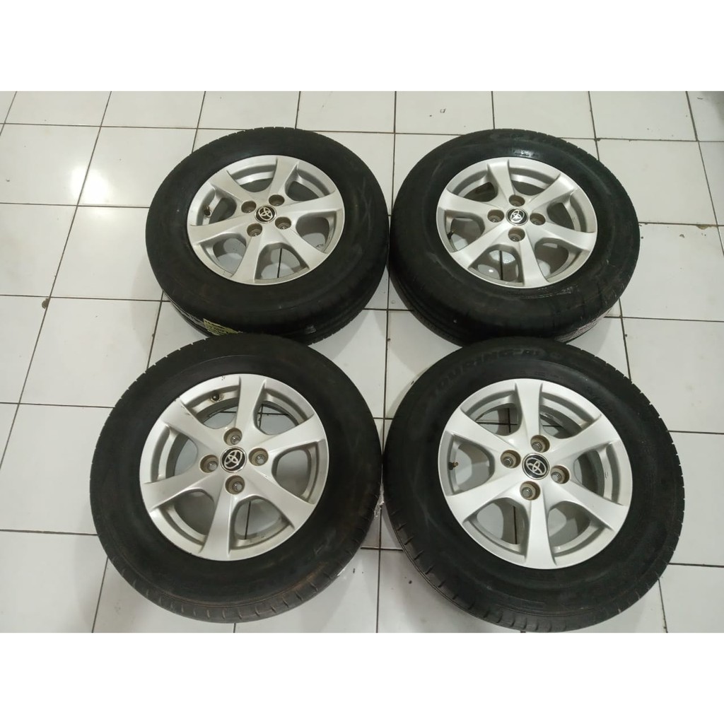 velg mobil bekas untuk mobil agya plus ban kondisi 80%