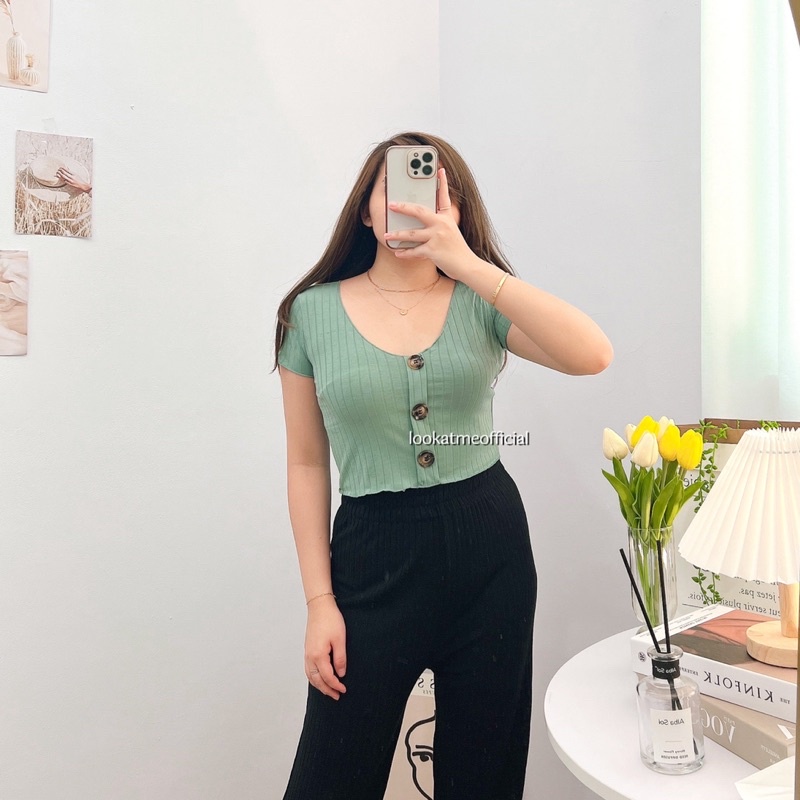 lookatmeofficial • Minnie Crop Top - Atasan Basic Crop Wanita Bahan Knit