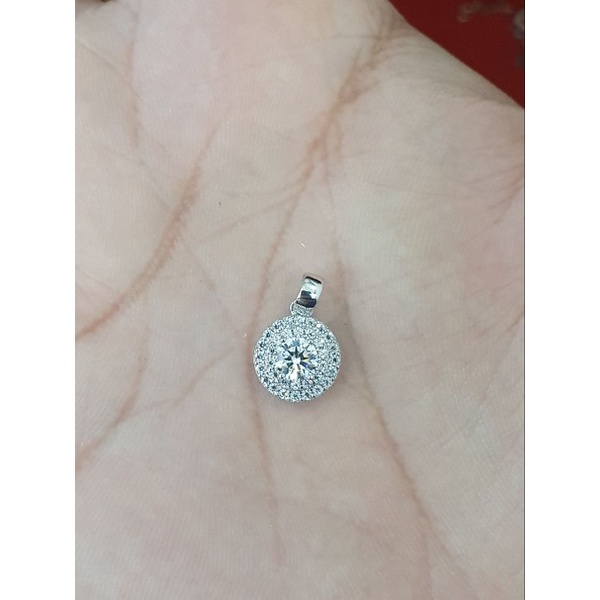 liontin cantik diamondlook emas putih 750