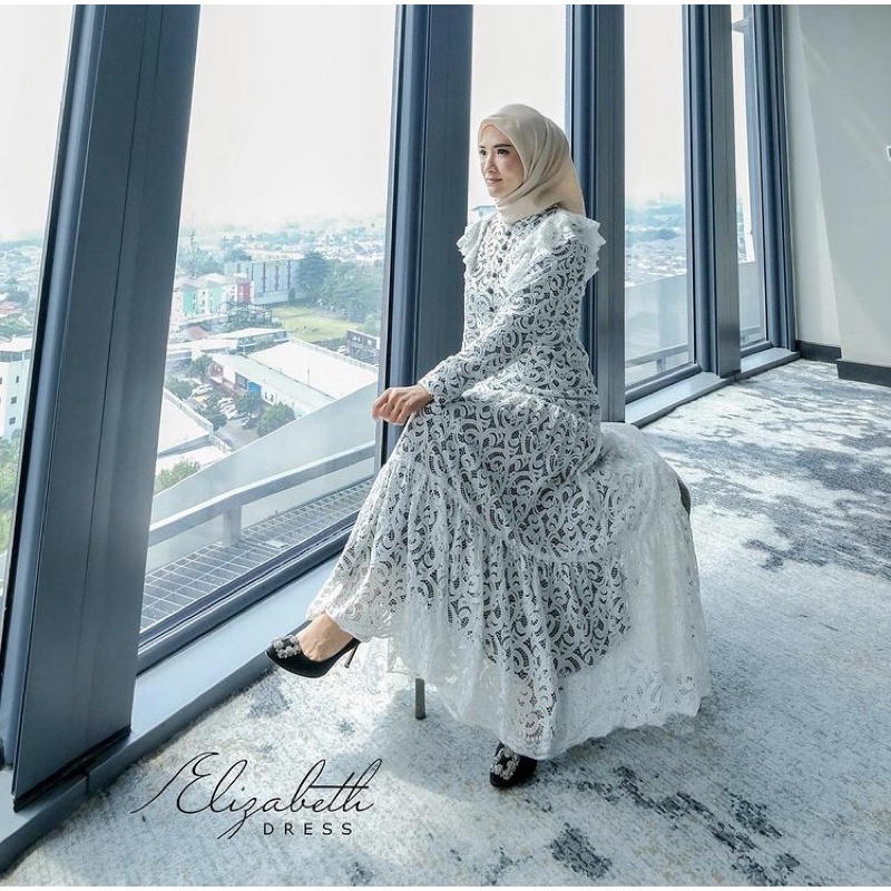 elizabeth dress pesta MK