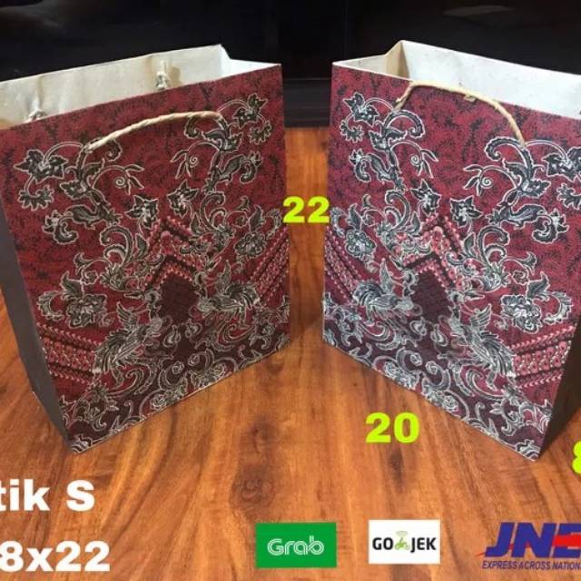 

Paperbag Batik S 20x8x25 Goodie Bag Tas Souvenir Tas Kertas Motif